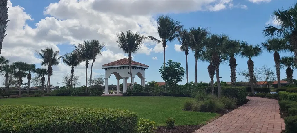18884 Lanuvio Street Venice FL 34293
