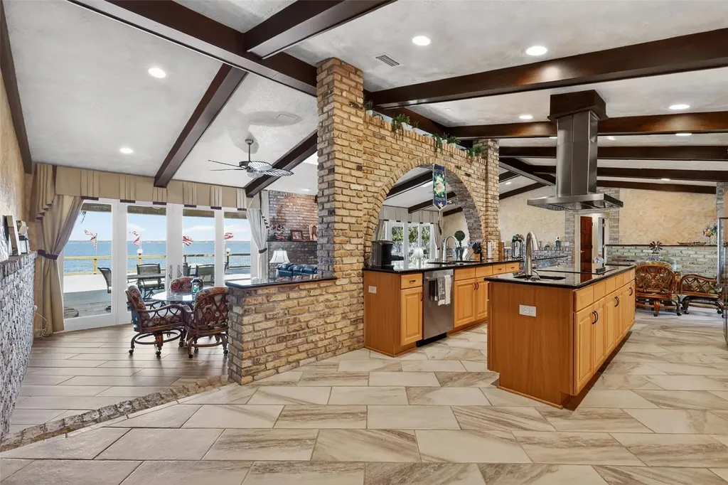 13033 SE 158th Lane Weirsdale FL 32195