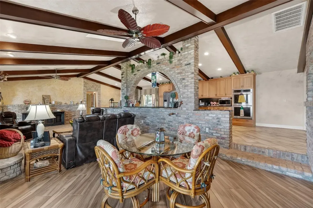 13033 SE 158th Lane Weirsdale FL 32195