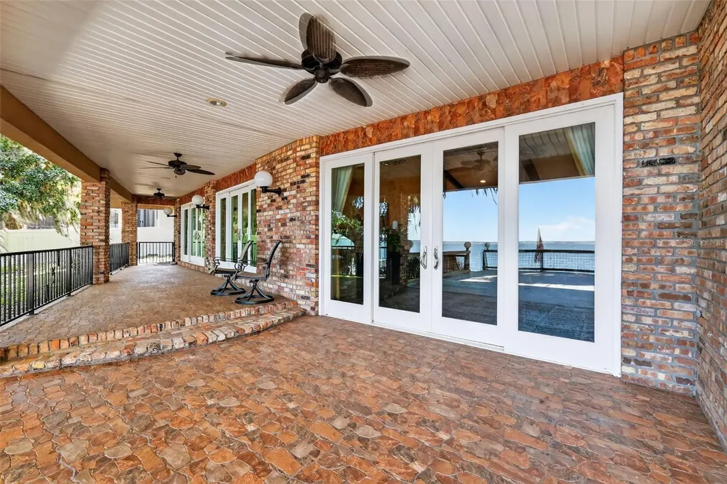 13033 SE 158th Lane Weirsdale FL 32195