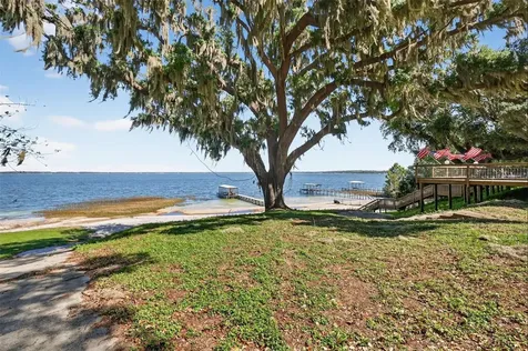 13033 SE 158th Lane Weirsdale FL 32195