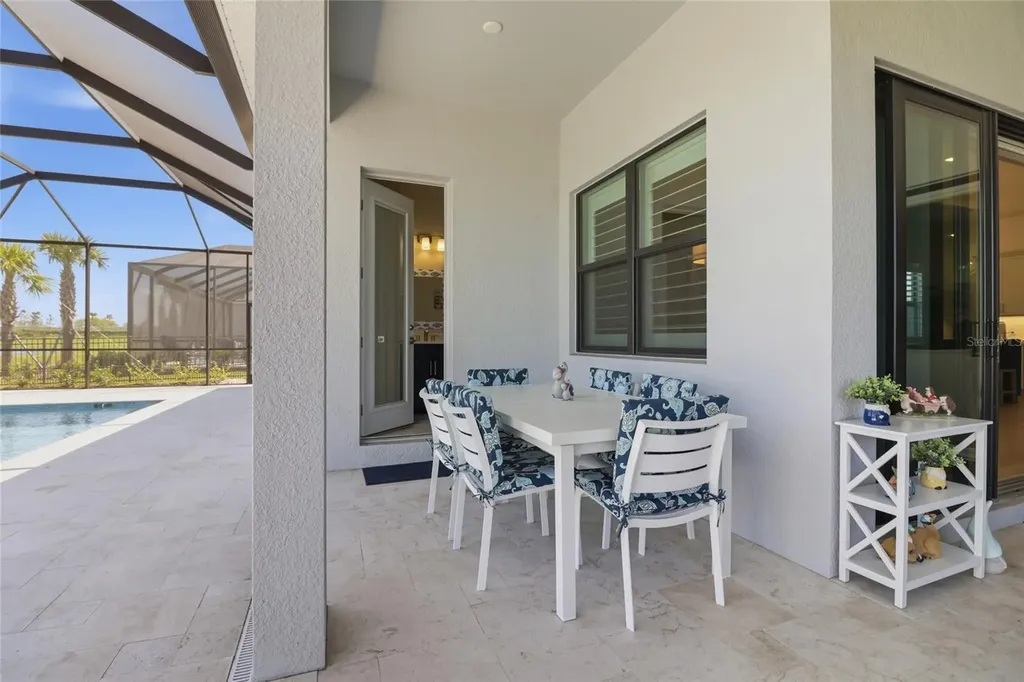 5011 Stoney Point Glen Lakewood Ranch FL 34211