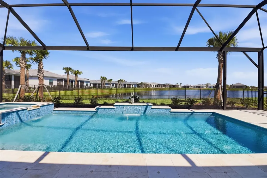 5011 Stoney Point Glen Lakewood Ranch FL 34211