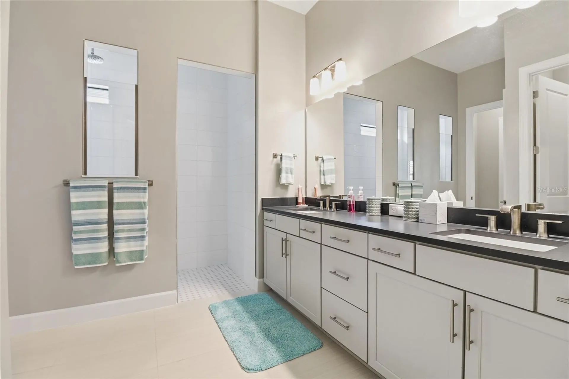 5011 Stoney Point Glen Lakewood Ranch FL 34211