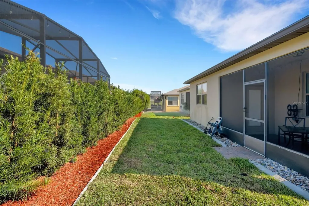 1032 Salamanca Place Davenport FL 33837