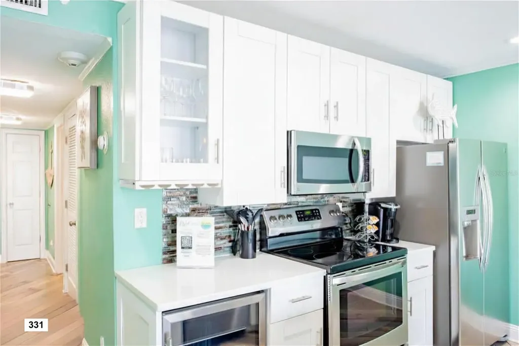 2506 N Rocky Point Drive Tampa FL 33607
