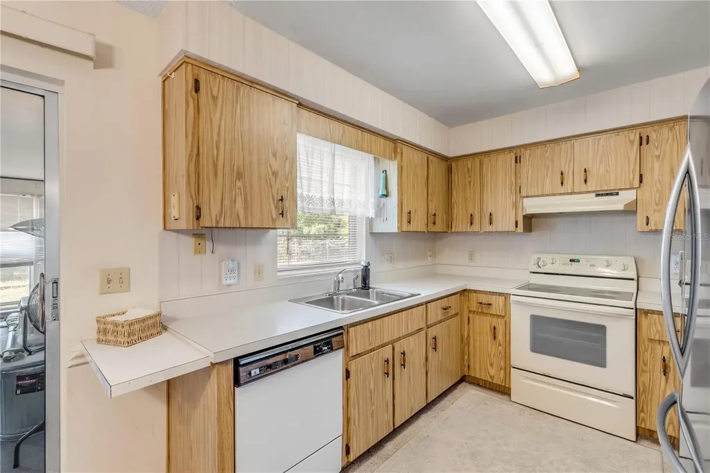 1460 Chris Avenue Deland FL 32724