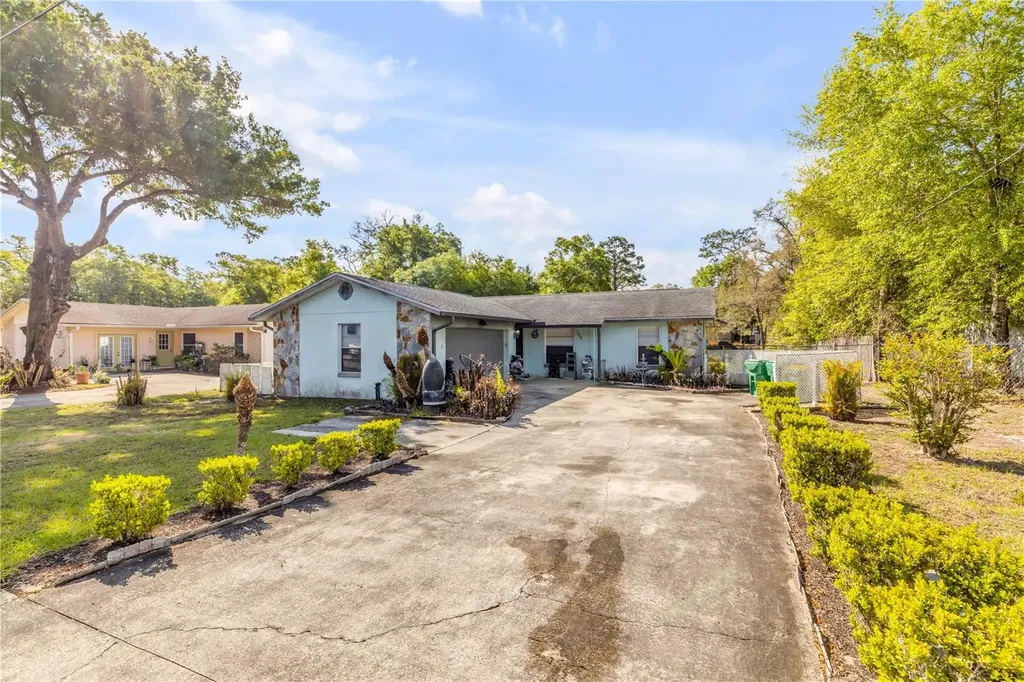 1460 Chris Avenue Deland FL 32724