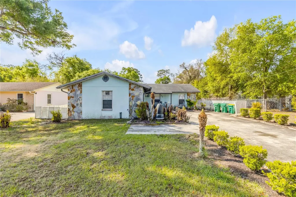 1460 Chris Avenue Deland FL 32724