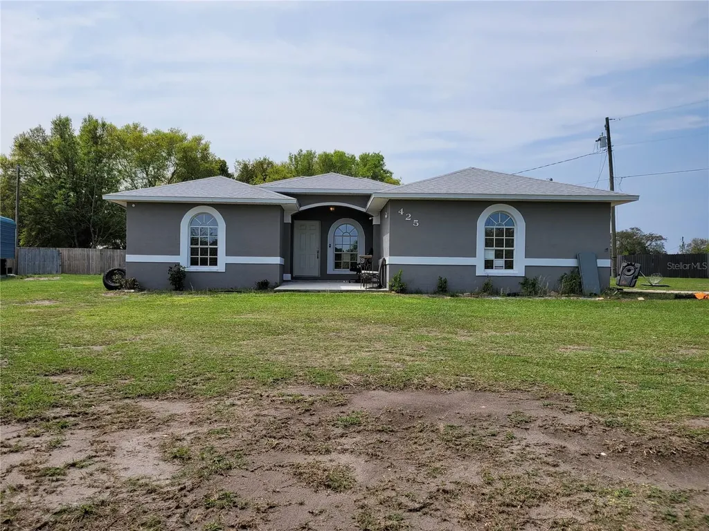 425 Stokes Road Lake Wales FL 33898