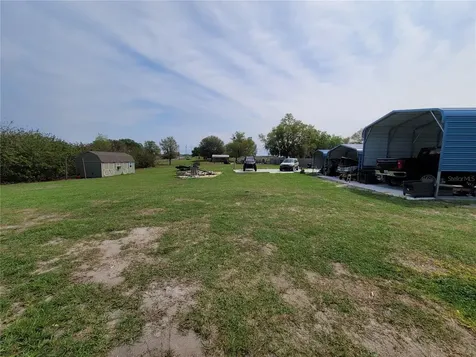 425 Stokes Road Lake Wales FL 33898