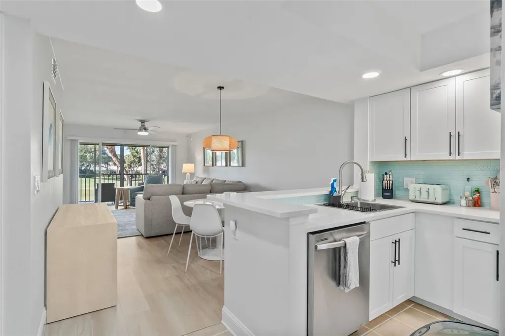 433 Cerromar Lane Venice FL 34293