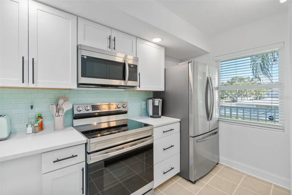 433 Cerromar Lane Venice FL 34293