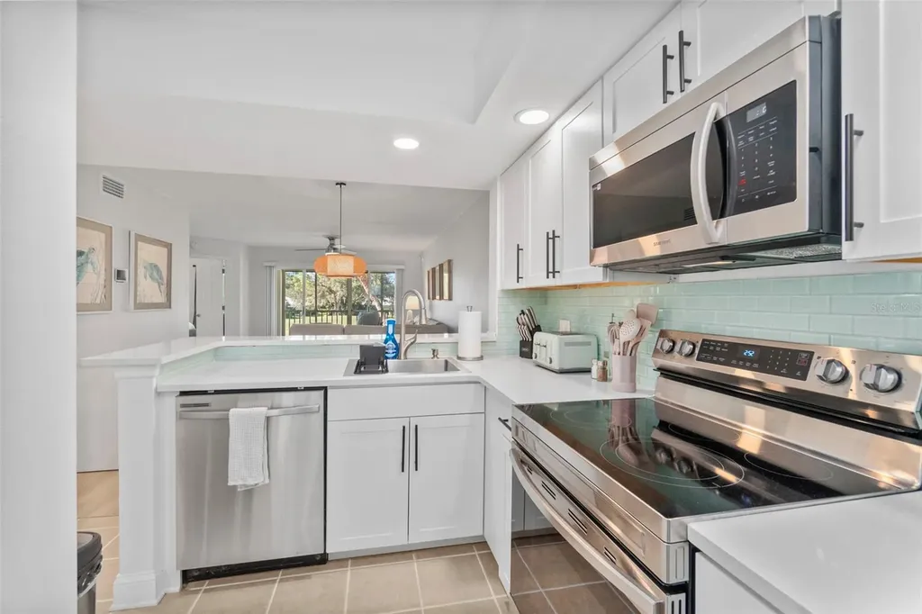 433 Cerromar Lane Venice FL 34293
