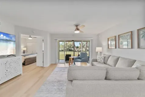 433 Cerromar Lane Venice FL 34293