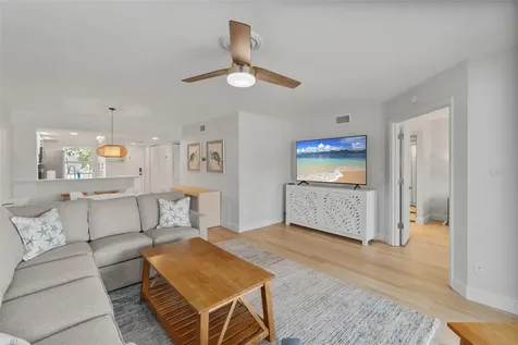 433 Cerromar Lane Venice FL 34293