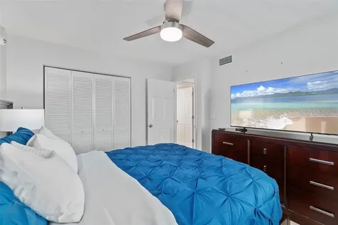 433 Cerromar Lane Venice FL 34293