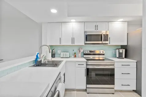 433 Cerromar Lane Venice FL 34293