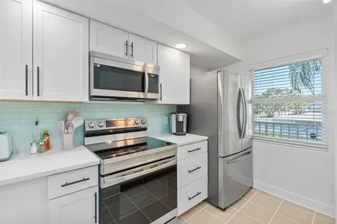 433 Cerromar Lane Venice FL 34293