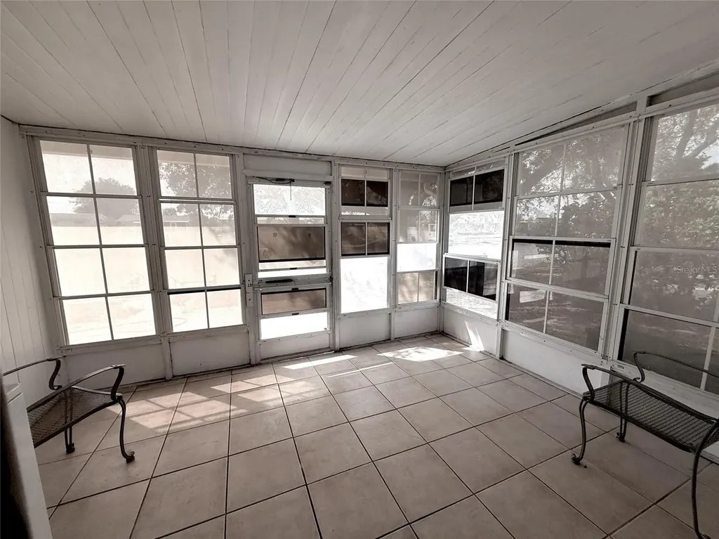 12611 1st Isle Hudson FL 34667