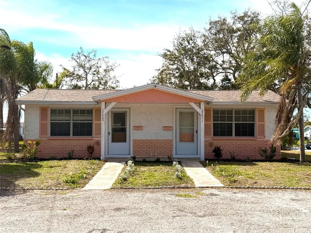 12611 1st Isle Hudson FL 34667