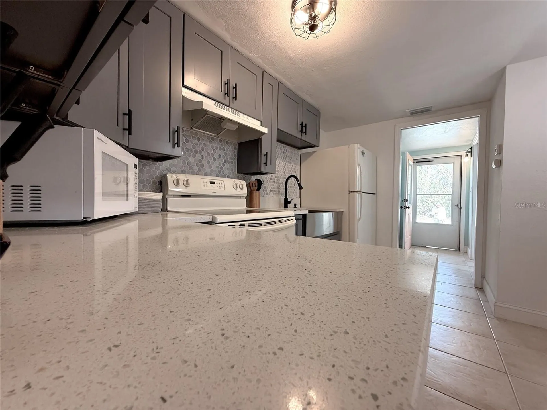 12611 1st Isle Hudson FL 34667