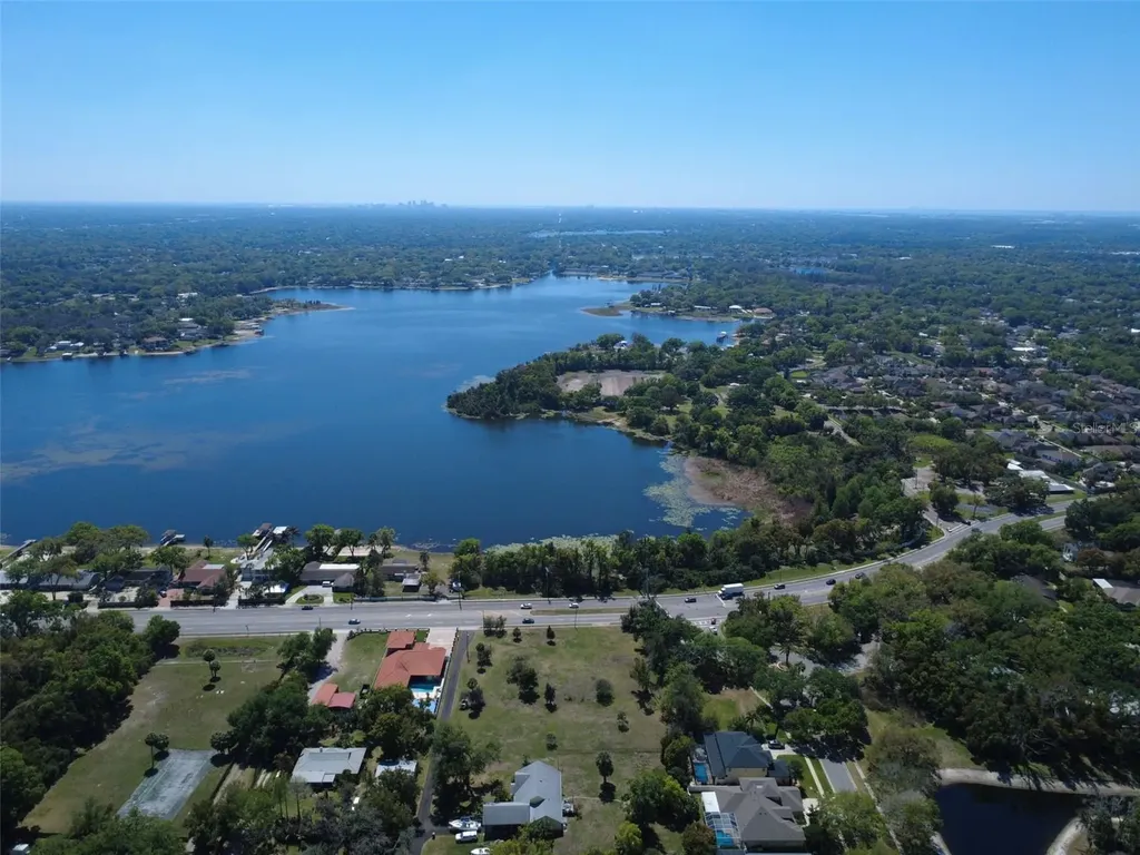 2125 W Bearss Avenue Tampa FL 33618