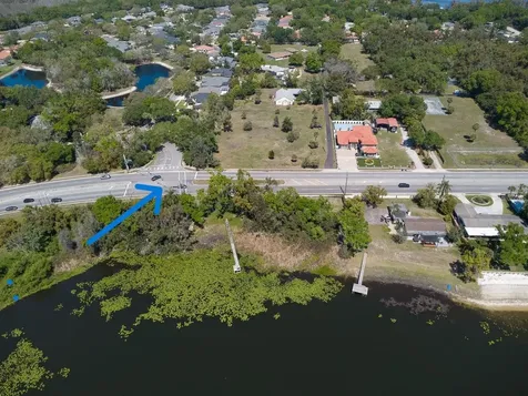 2125 W Bearss Avenue Tampa FL 33618
