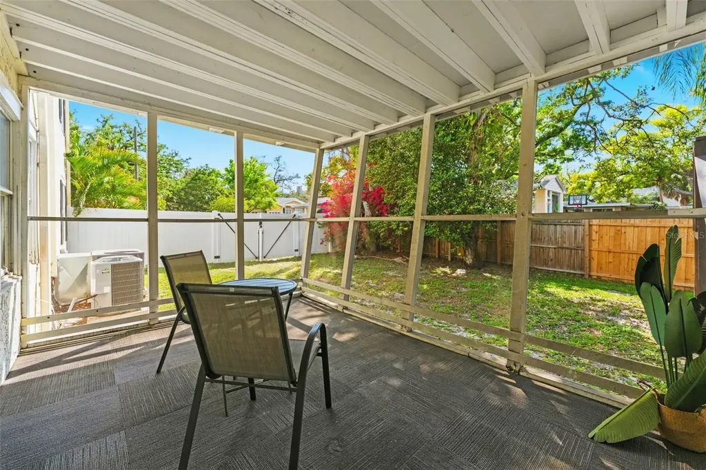 221 S Hale Avenue Tampa FL 33609