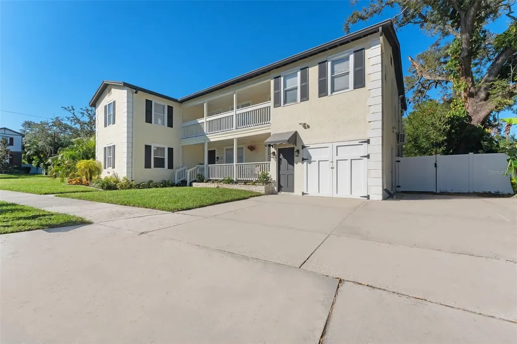 221 S Hale Avenue Tampa FL 33609