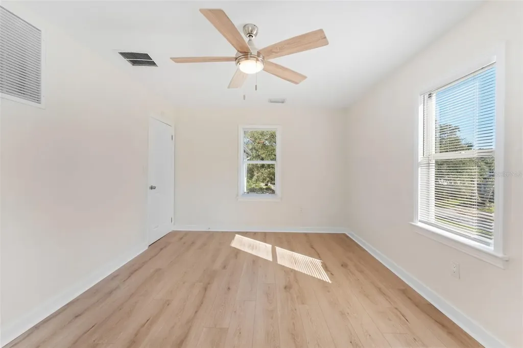 221 S Hale Avenue Tampa FL 33609