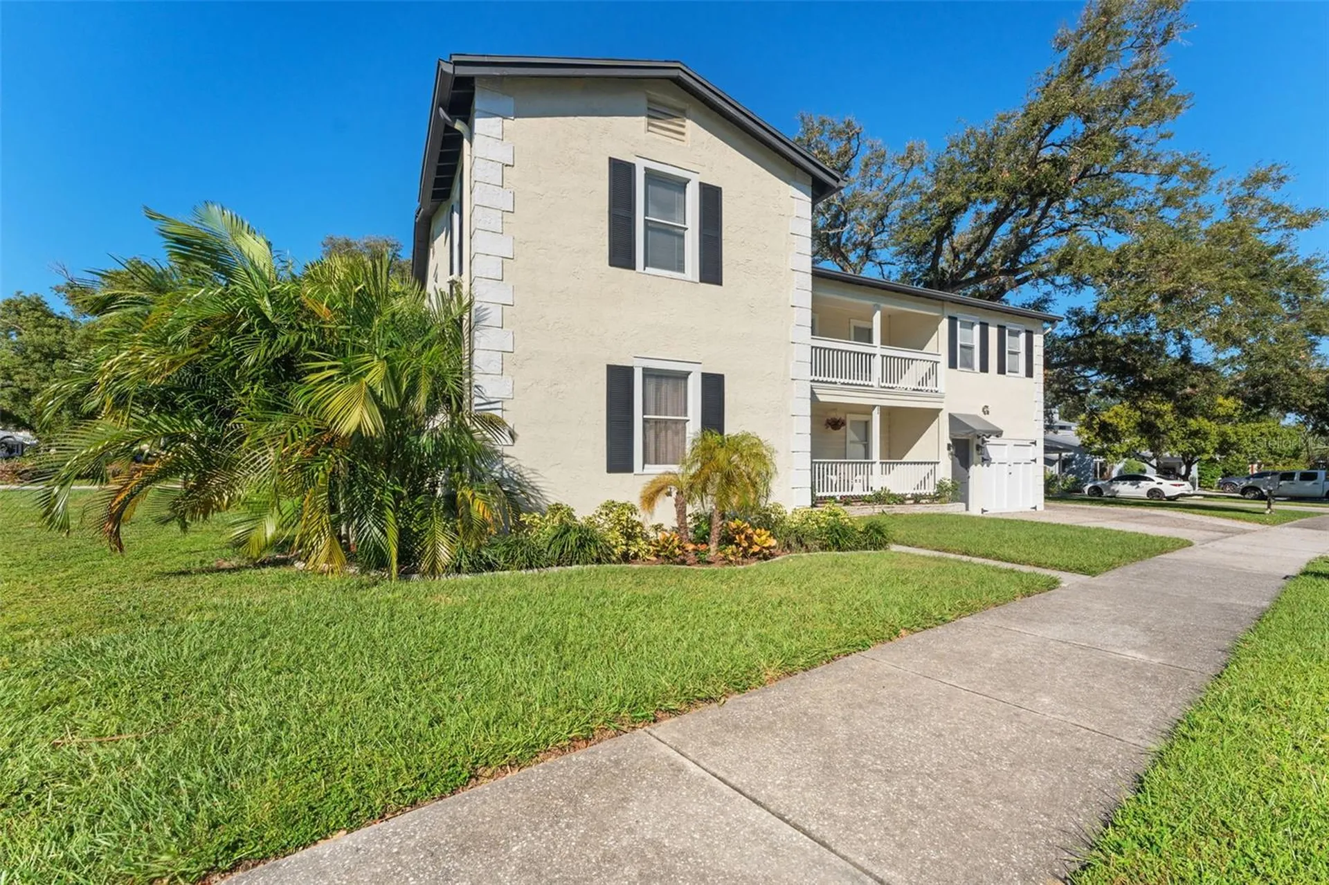 221 S Hale Avenue Tampa FL 33609
