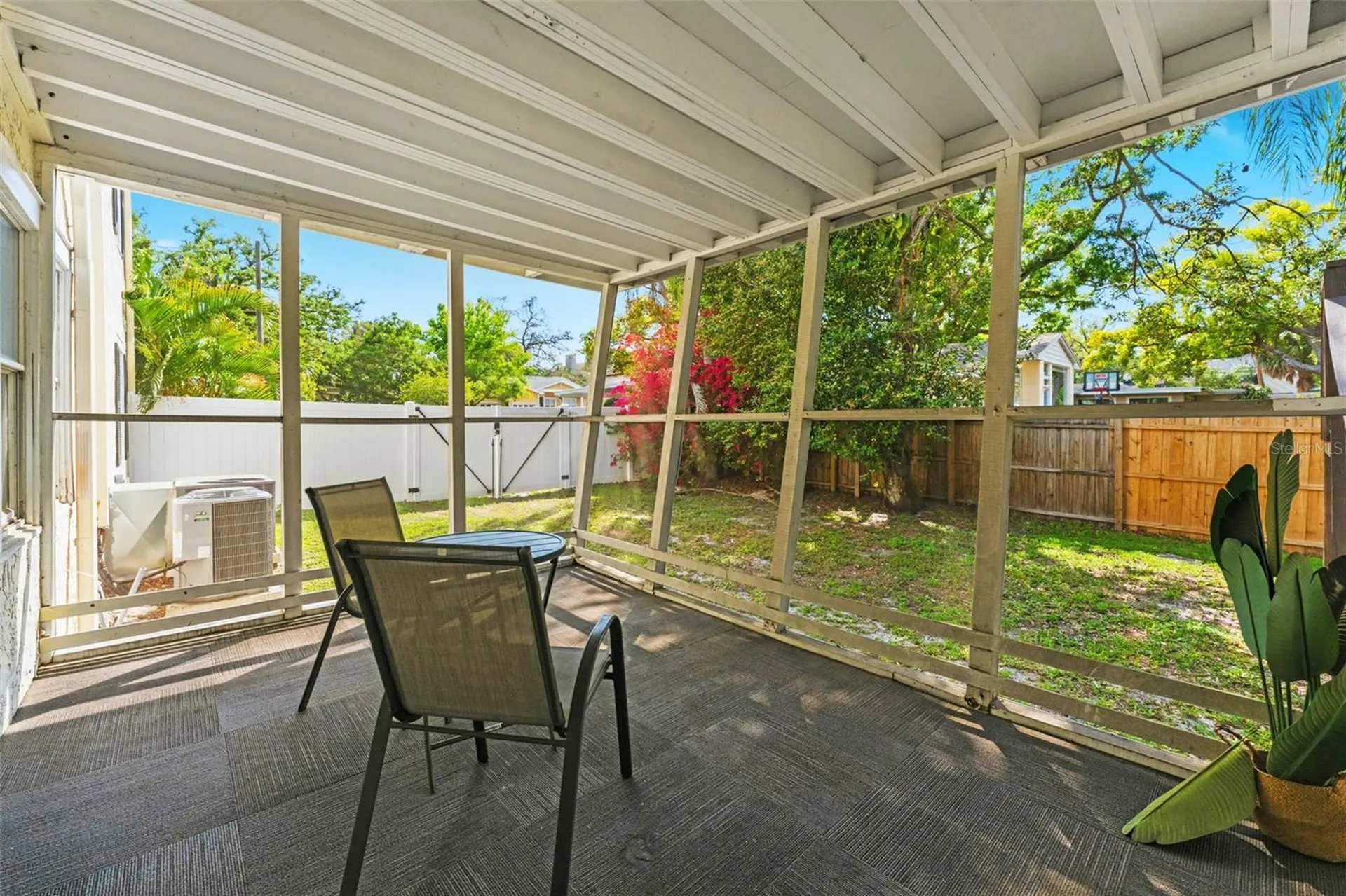 221 S Hale Avenue Tampa FL 33609