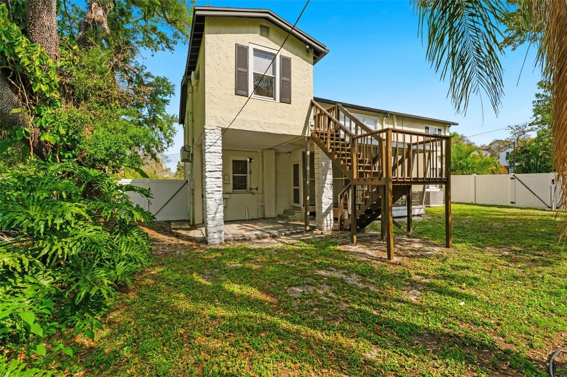 221 S Hale Avenue Tampa FL 33609