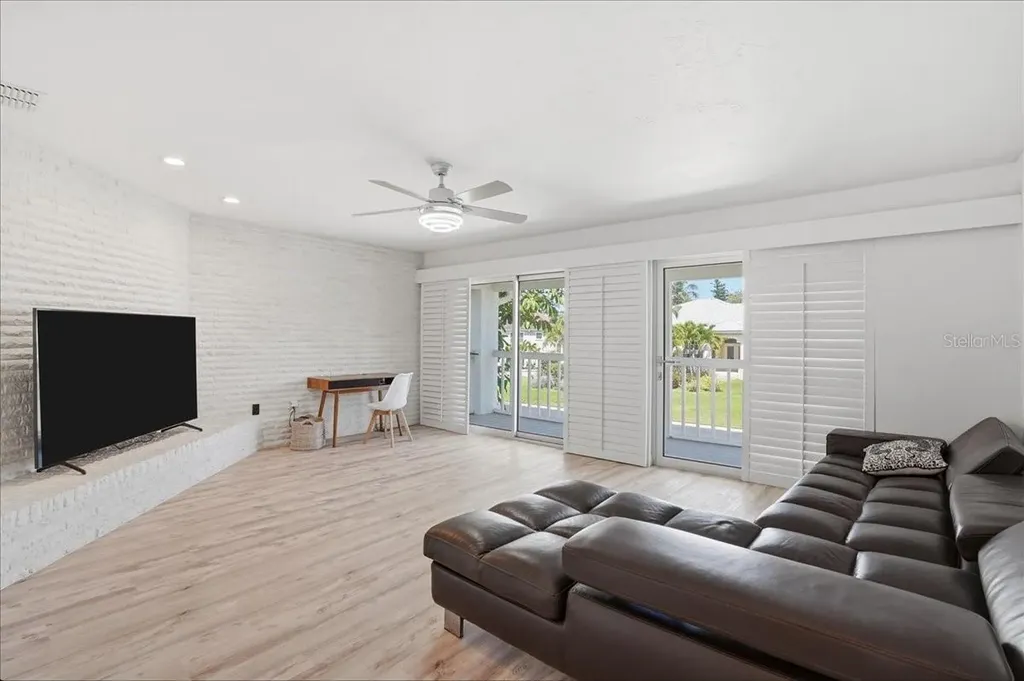 3481 Bayou Sound Longboat Key FL 34228