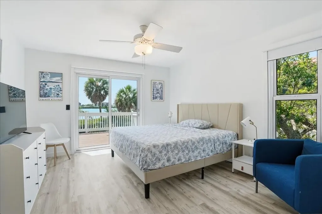 3481 Bayou Sound Longboat Key FL 34228