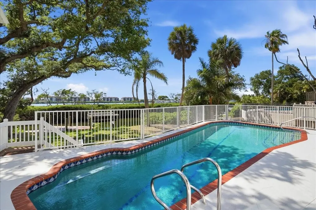 3481 Bayou Sound Longboat Key FL 34228