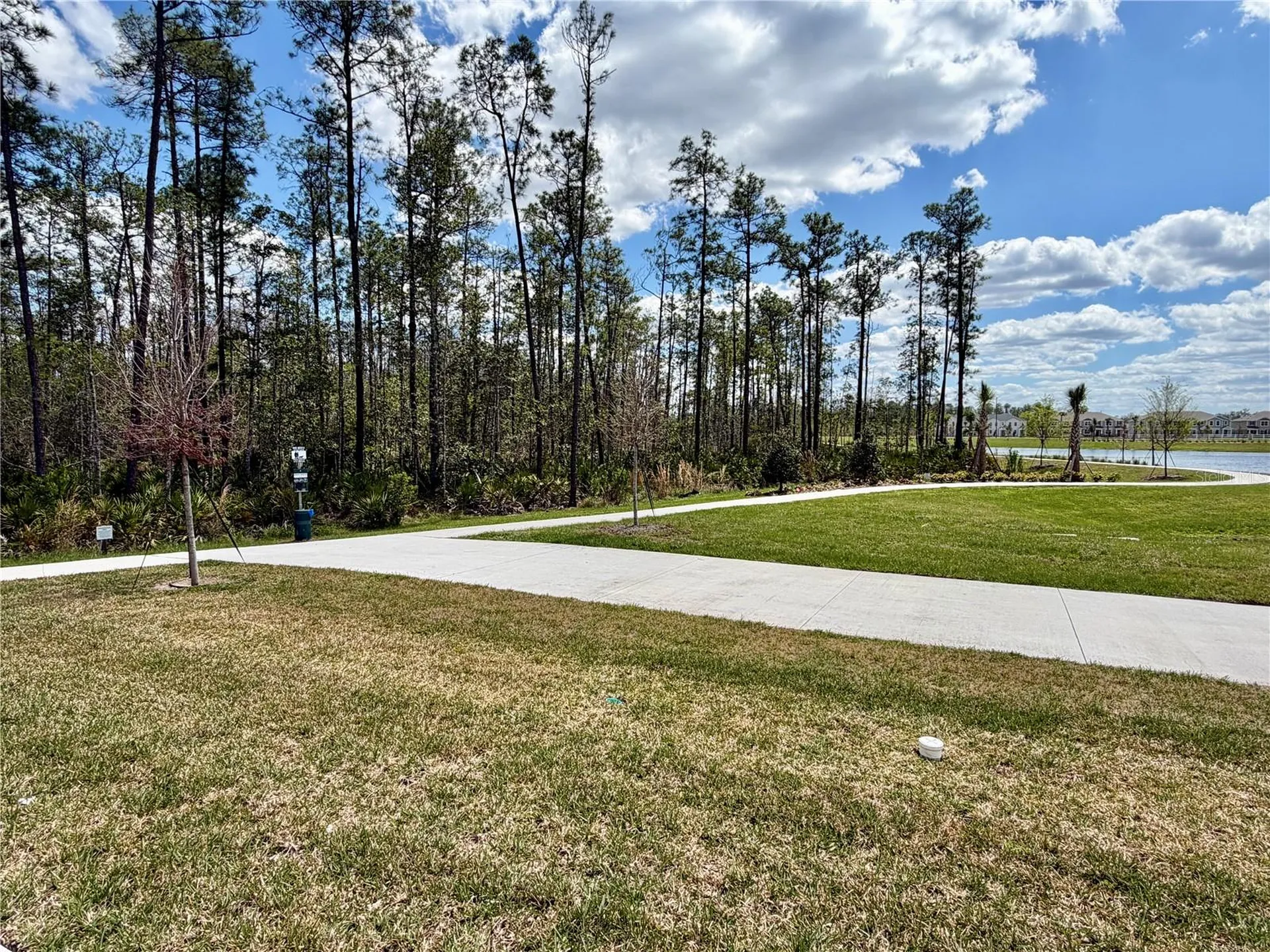 9976 Red Canoe Alley Orlando FL 32832