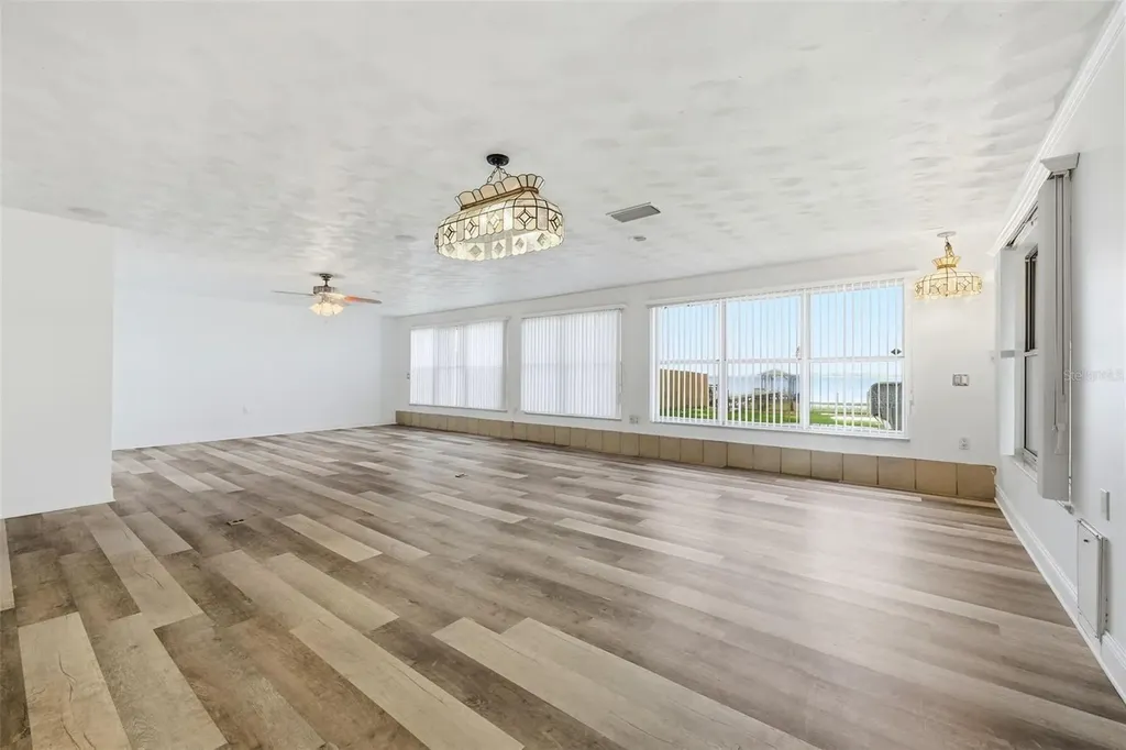 6254 Alligator Lake Shore East St Cloud FL 34771