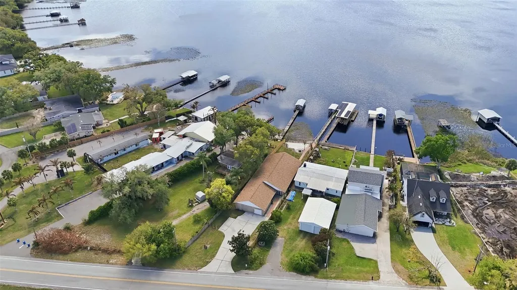 6254 Alligator Lake Shore East St Cloud FL 34771