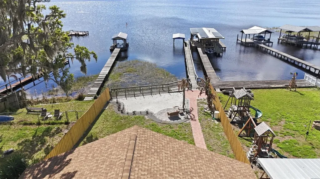 6254 Alligator Lake Shore East St Cloud FL 34771