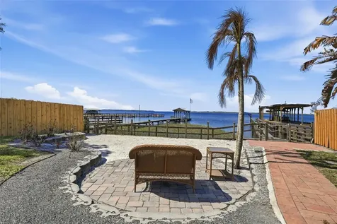 6254 Alligator Lake Shore East St Cloud FL 34771