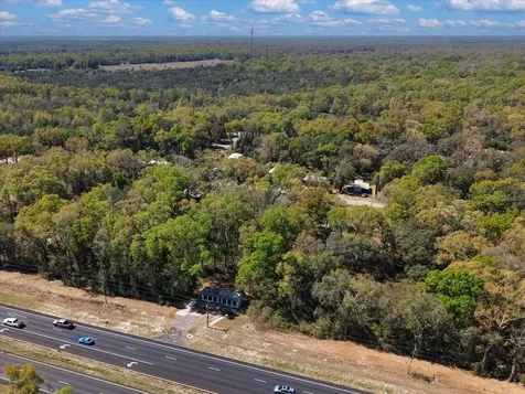 16648 NW Us Highway 19 Trenton FL 32693