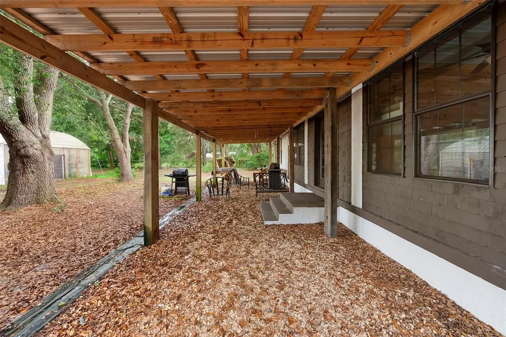 2026 Lewis Road Leesburg FL 34748
