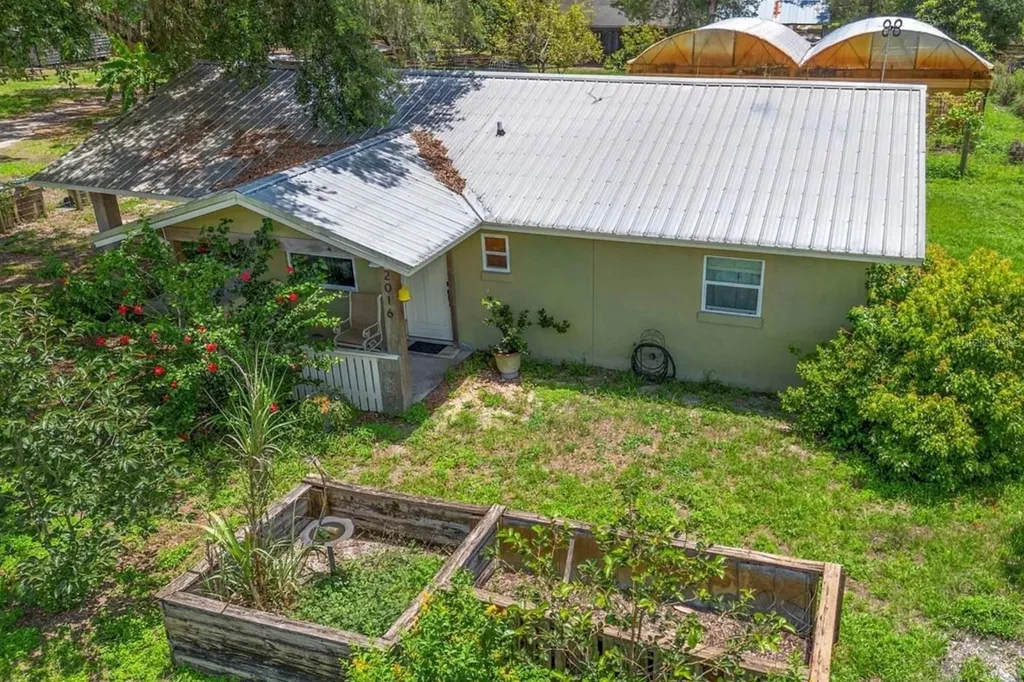 2026 Lewis Road Leesburg FL 34748
