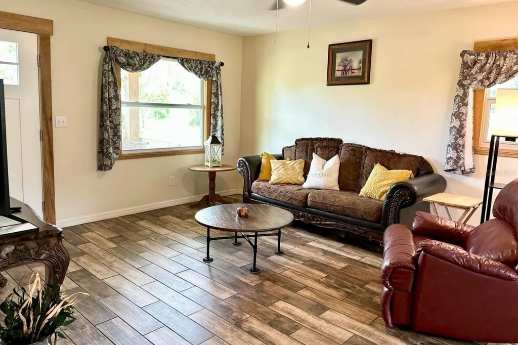 2026 Lewis Road Leesburg FL 34748