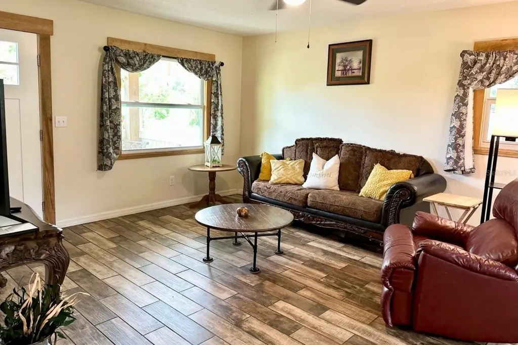 2026 Lewis Road Leesburg FL 34748