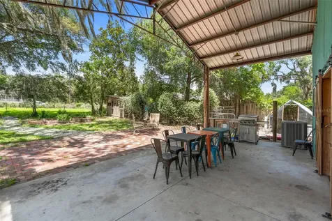2026 Lewis Road Leesburg FL 34748