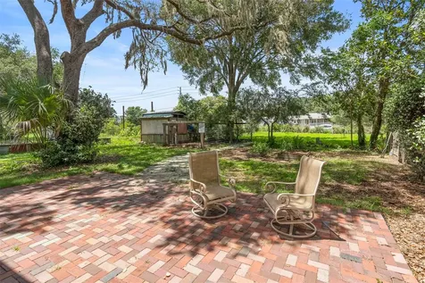 2026 Lewis Road Leesburg FL 34748