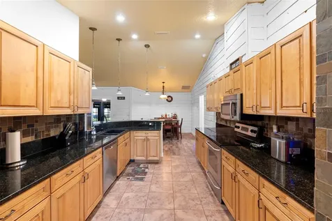 2026 Lewis Road Leesburg FL 34748